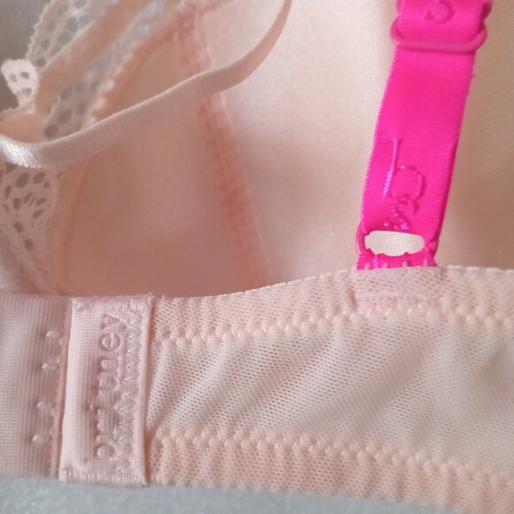 NWOT Britney Spears Bra Peach 32D Floral Lace Lightly Lined Unpadded Wired - Picture 3 of 6